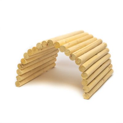 Pont flexible en rondins de bois