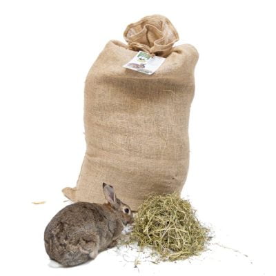 Foin d'agriculture biologique en sac en jute de 4kg pour lapin