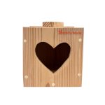 Râtelier coeur pour le foin des lapins